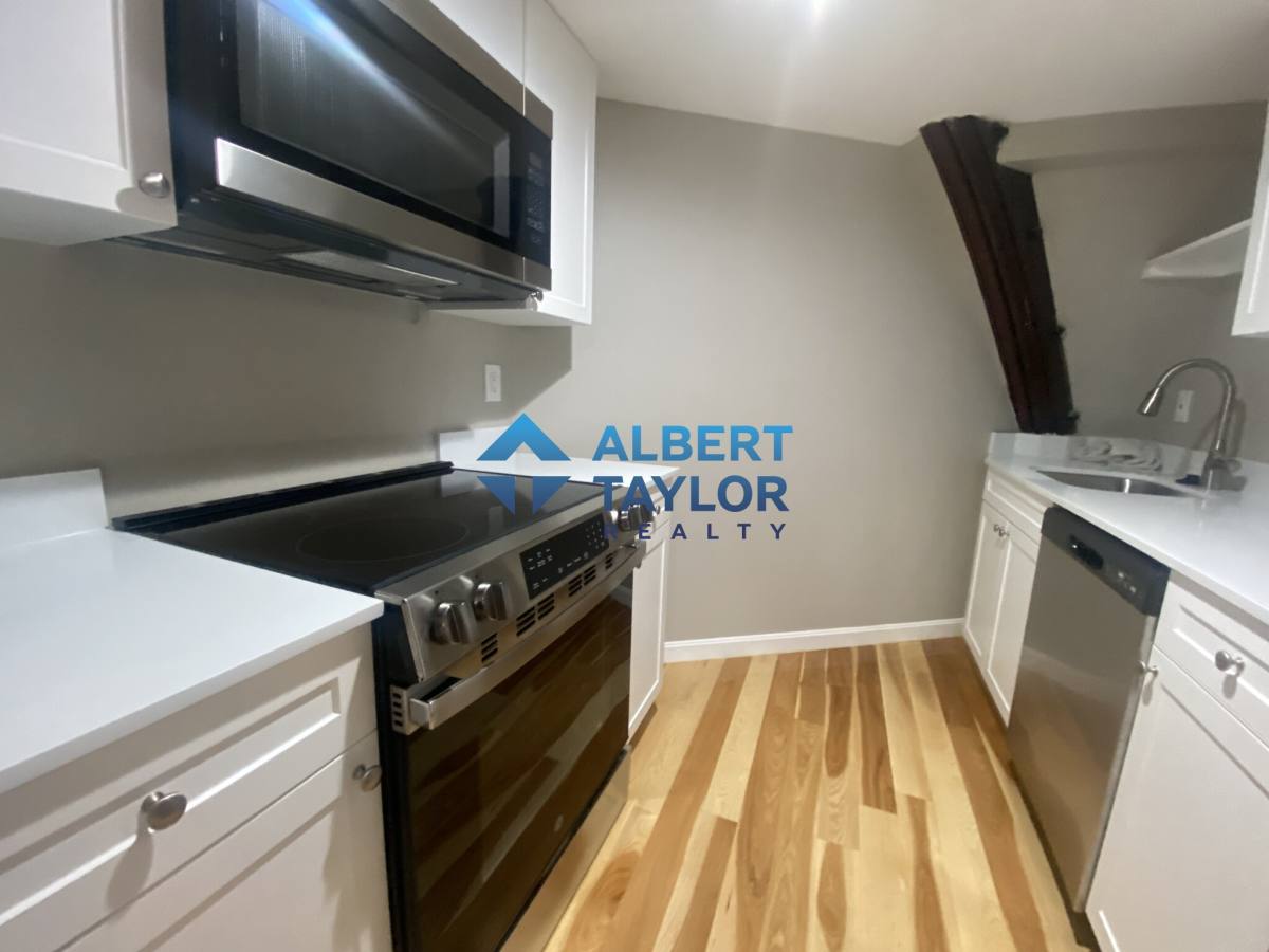 Apartment for rent at 17 Bow St #35, Somerville, MA 02143