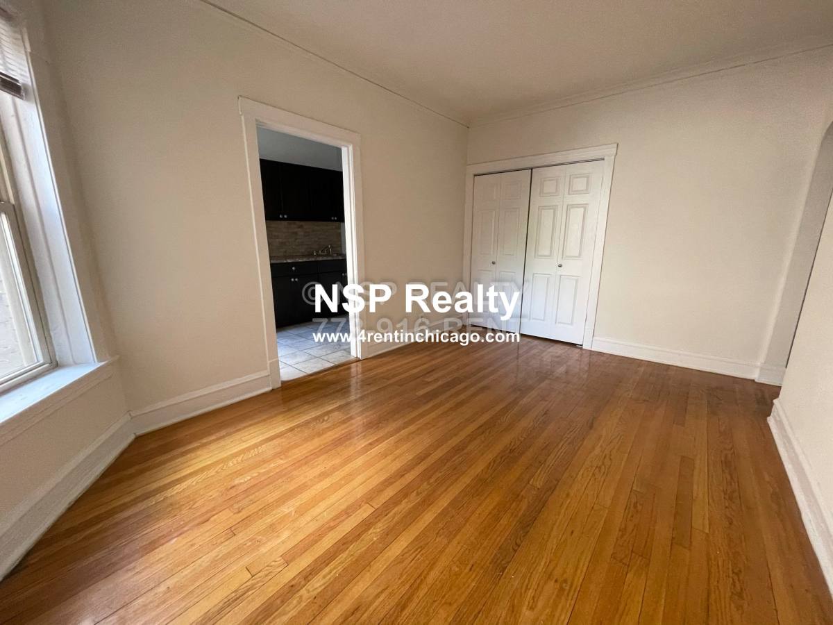 Apartment for rent at 6345 N Magnolia #I1, Chicago, IL 60660