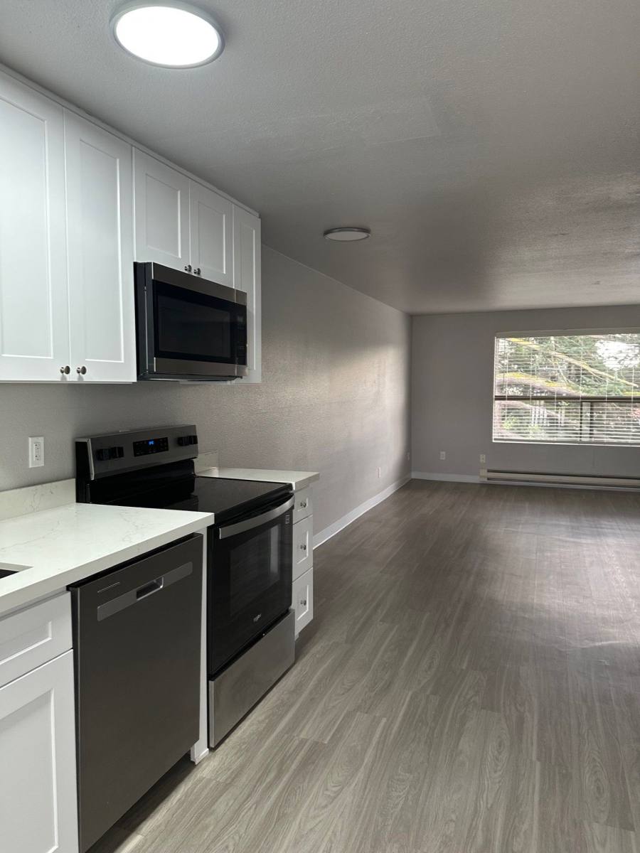 Apartment for rent at 15325 6th Ave SW, Seattle, WA 98166
