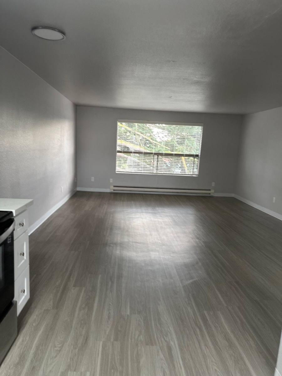 Apartment for rent at 15325 6th Ave SW, Seattle, WA 98166