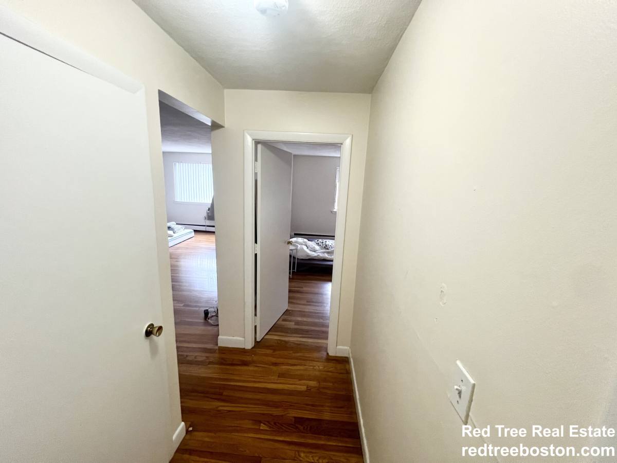 Apartment for rent at 84 Gardner St #21, Allston, MA 02134