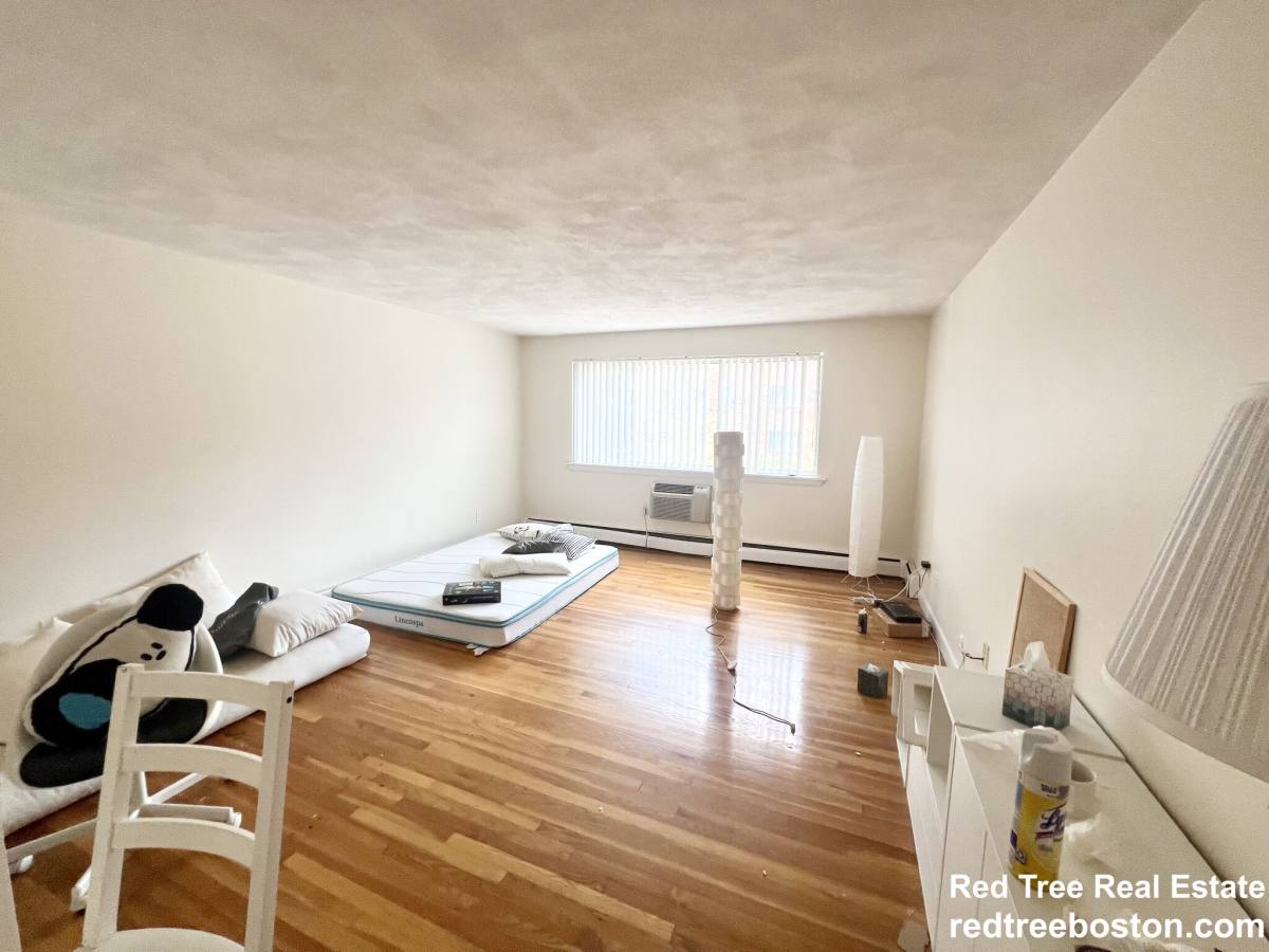 Apartment for rent at 84 Gardner St #21, Allston, MA 02134