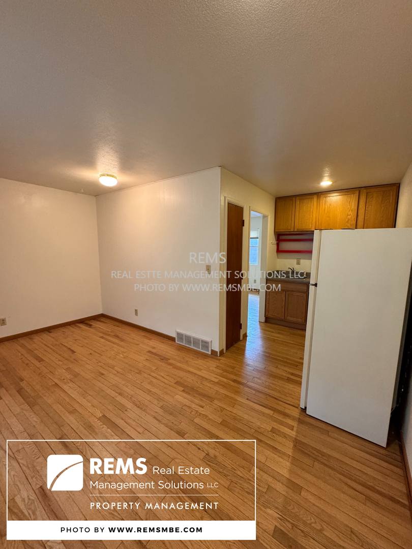 Apartment for rent at 500 7th St, Baraboo, WI 53913