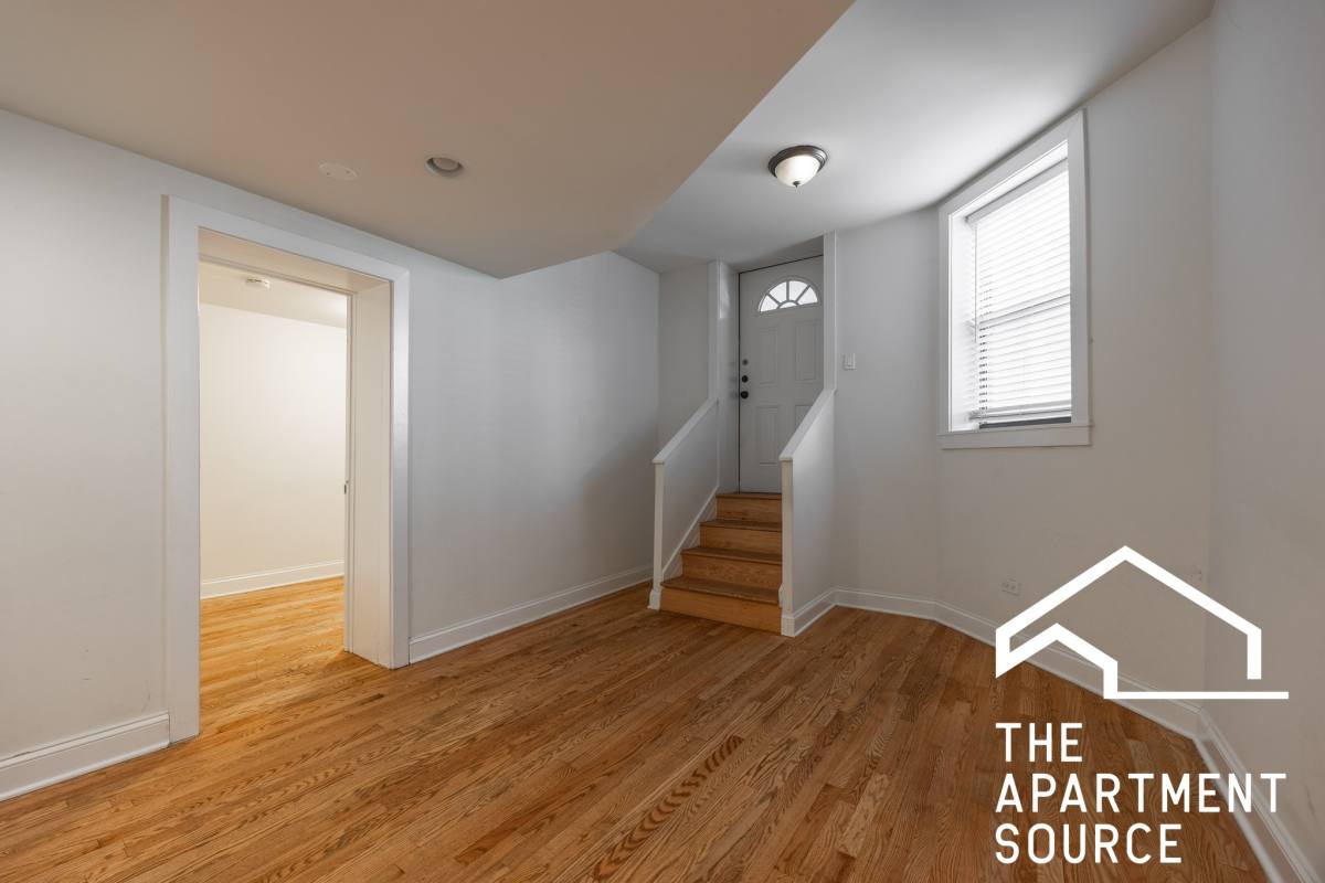 Apartment for rent at 40365 N Ashland Ave #GDS, Chicago, IL 60613