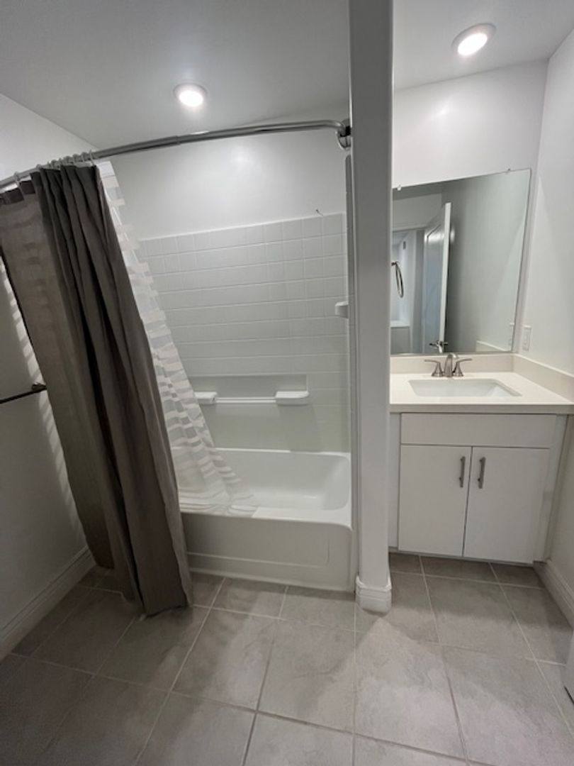 Condo for rent at 815 Madonna Rd, San Luis Obispo, CA 93405