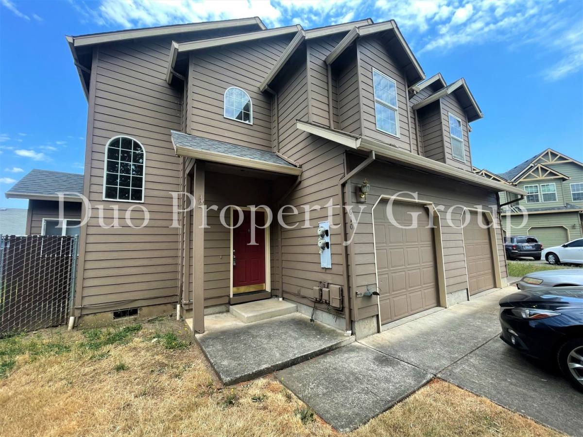 Apartment for rent at 603-611, 613, 615, 617 S, Springfield, OR 97478