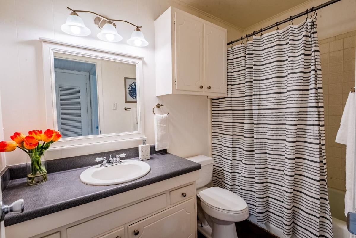 Apartment for rent at 3914 Ave D, Austin, TX 78751
