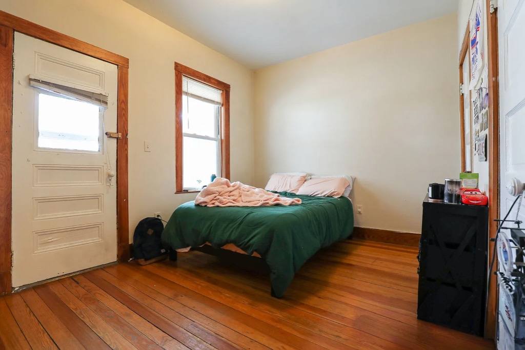 Apartment for rent at 346 Faneuil St #2, Brighton, MA 02135