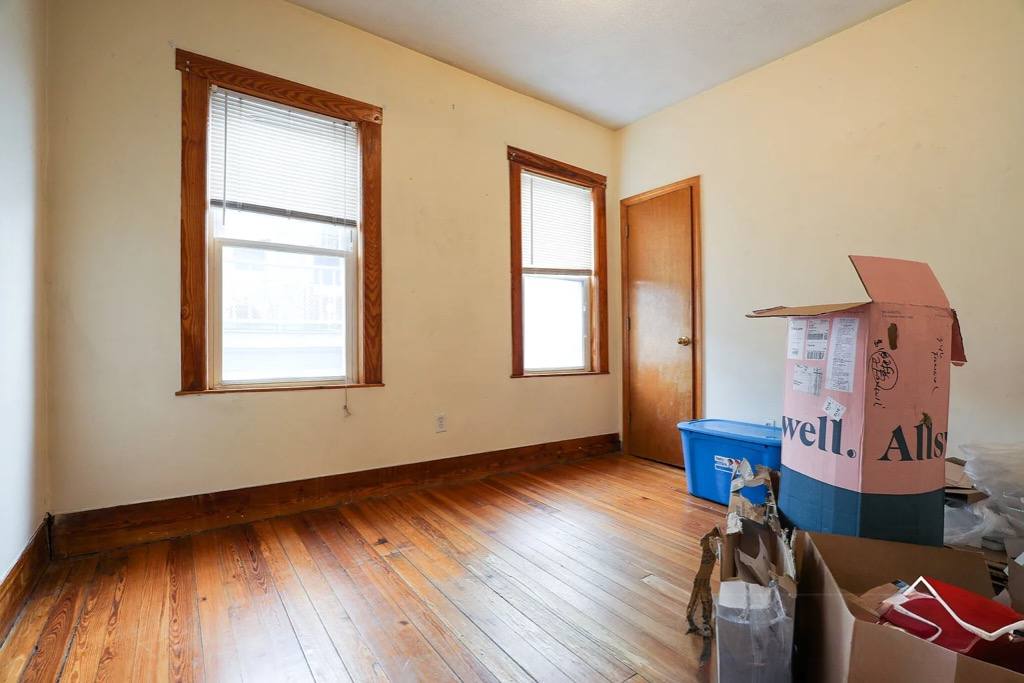 Apartment for rent at 346 Faneuil St #2, Brighton, MA 02135