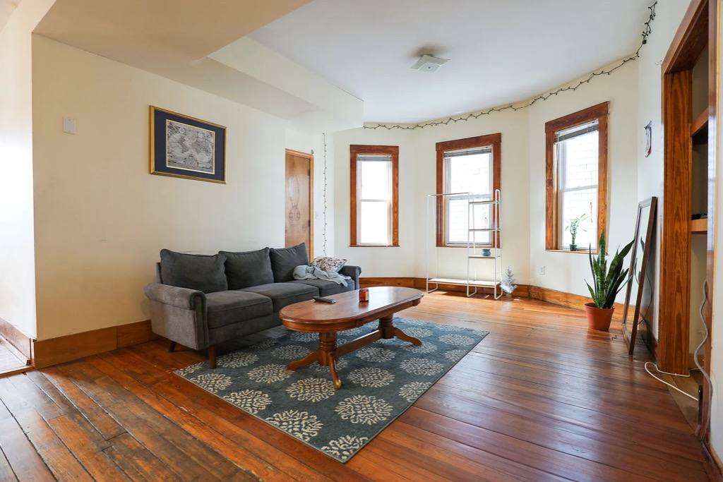 Apartment for rent at 346 Faneuil St #2, Brighton, MA 02135