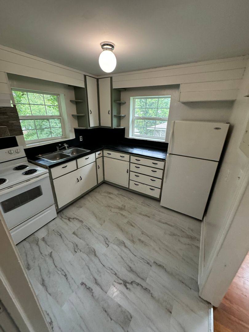 Apartment for rent at 230 N Hume St, Gallatin, TN 37066