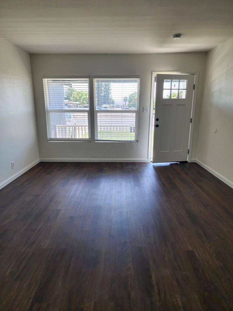 House for rent at 2309 Manor St, Bakersfield, CA 93308