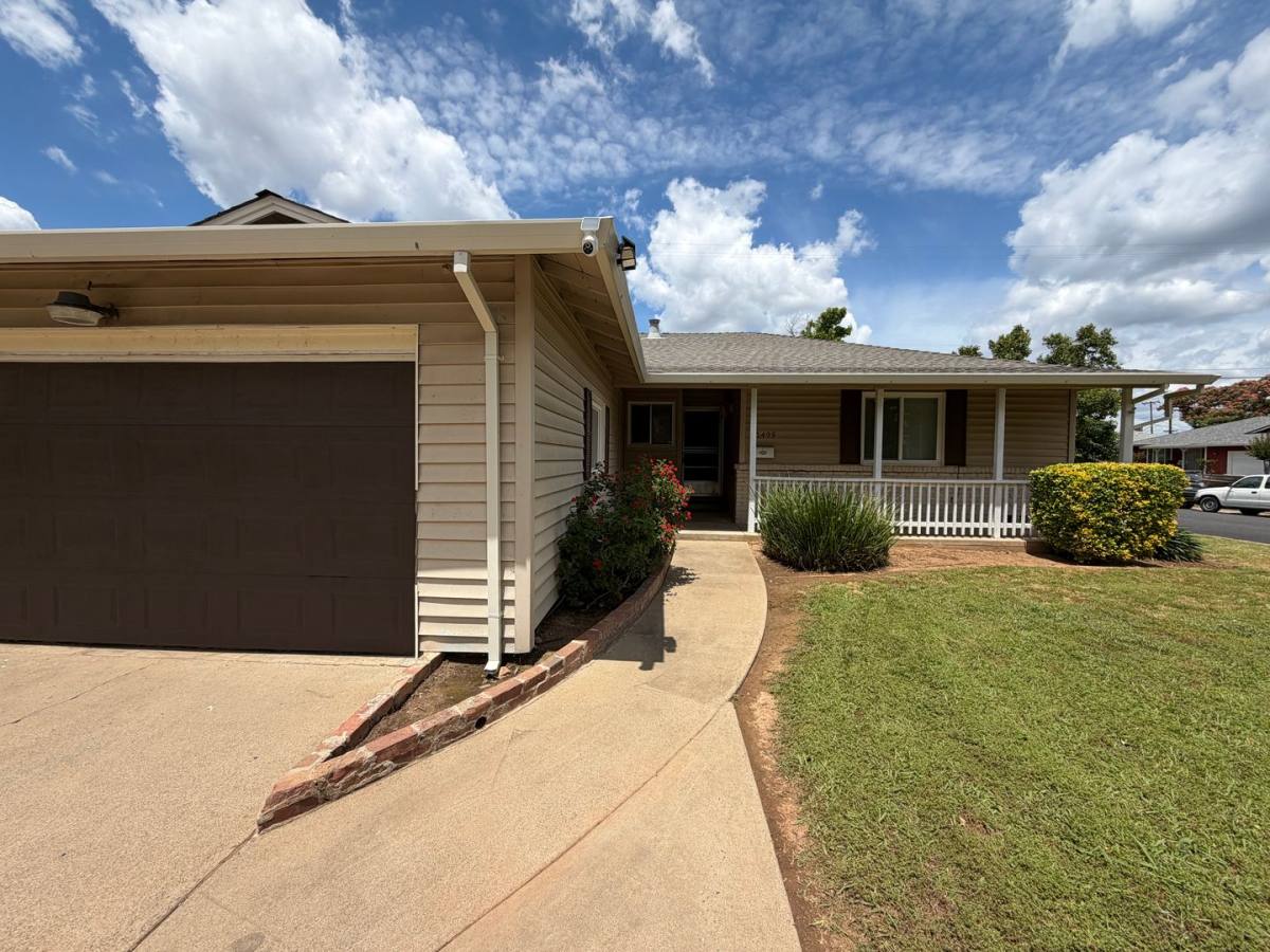 House for rent at 10495 Malaga Way, Rancho Cordova, CA 95670