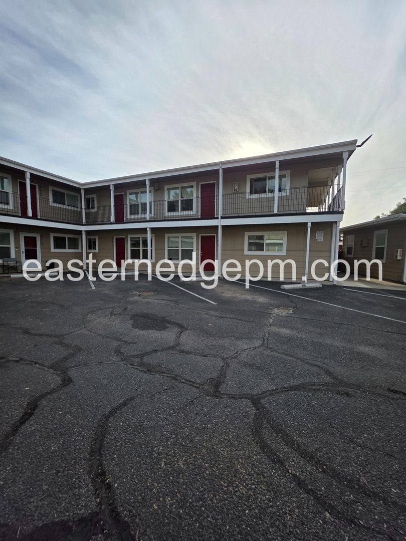 Apartment for rent at 305-339 NW 8th Ave, Ontario, OR 97914
