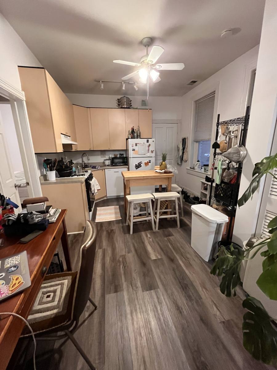 Apartment for rent at 1453 W Thomas St #1R, Chicago, IL 60642