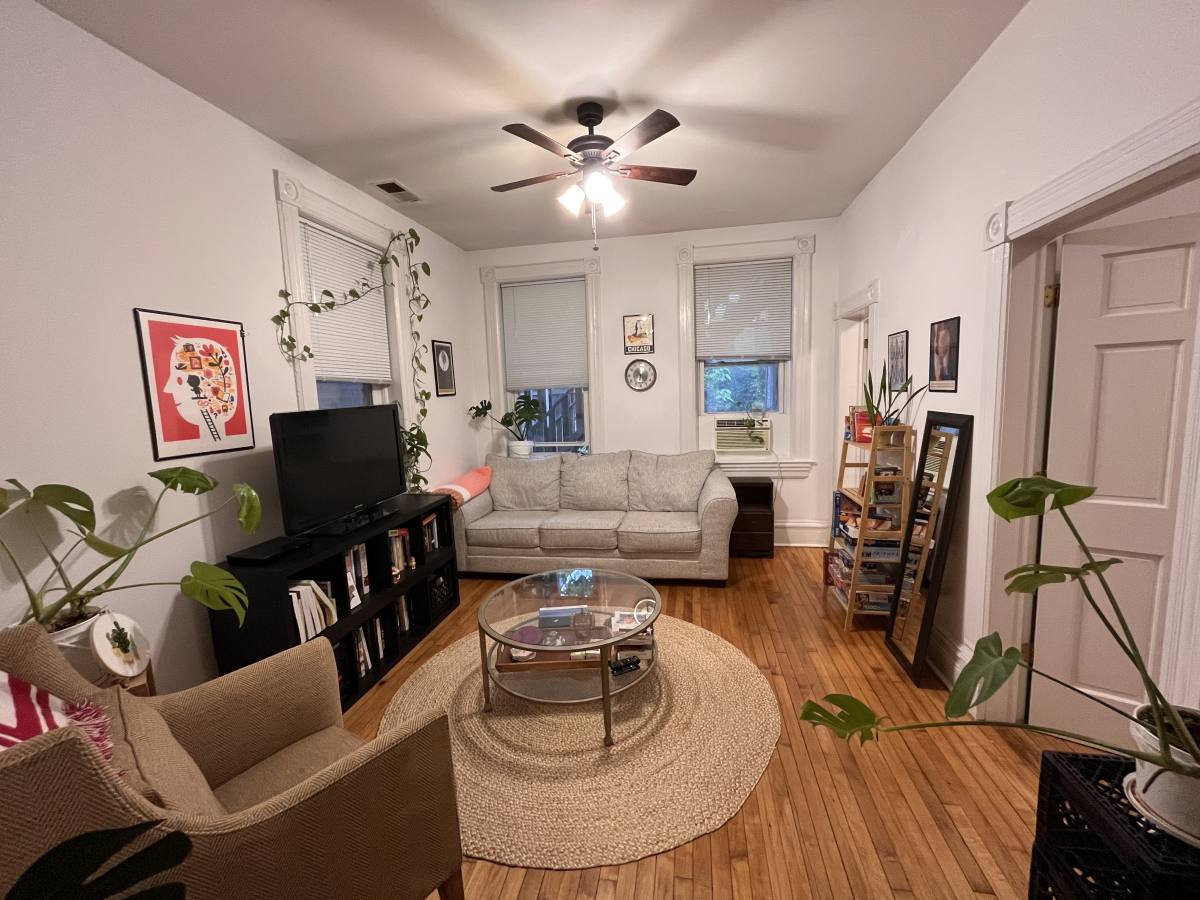 Apartment for rent at 1453 W Thomas St #1R, Chicago, IL 60642