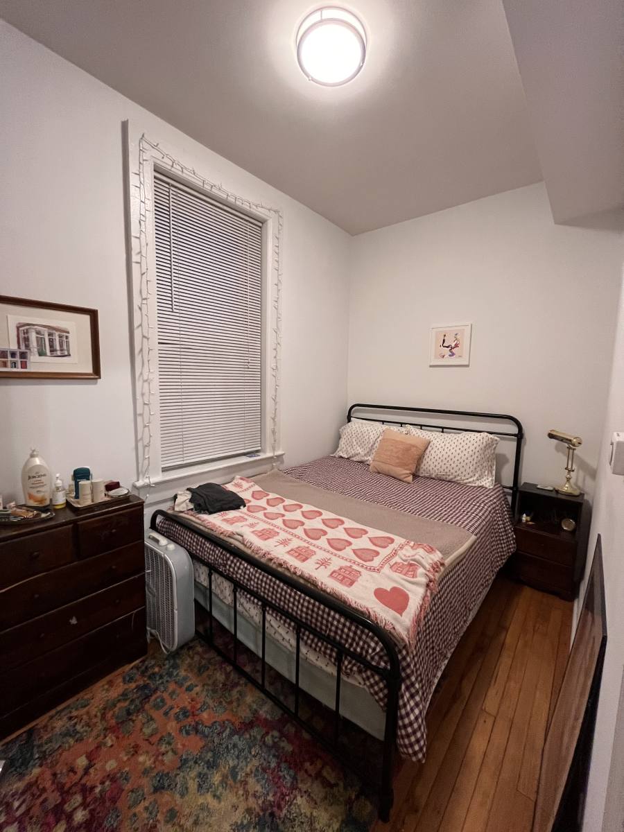 Apartment for rent at 1453 W Thomas St #1R, Chicago, IL 60642