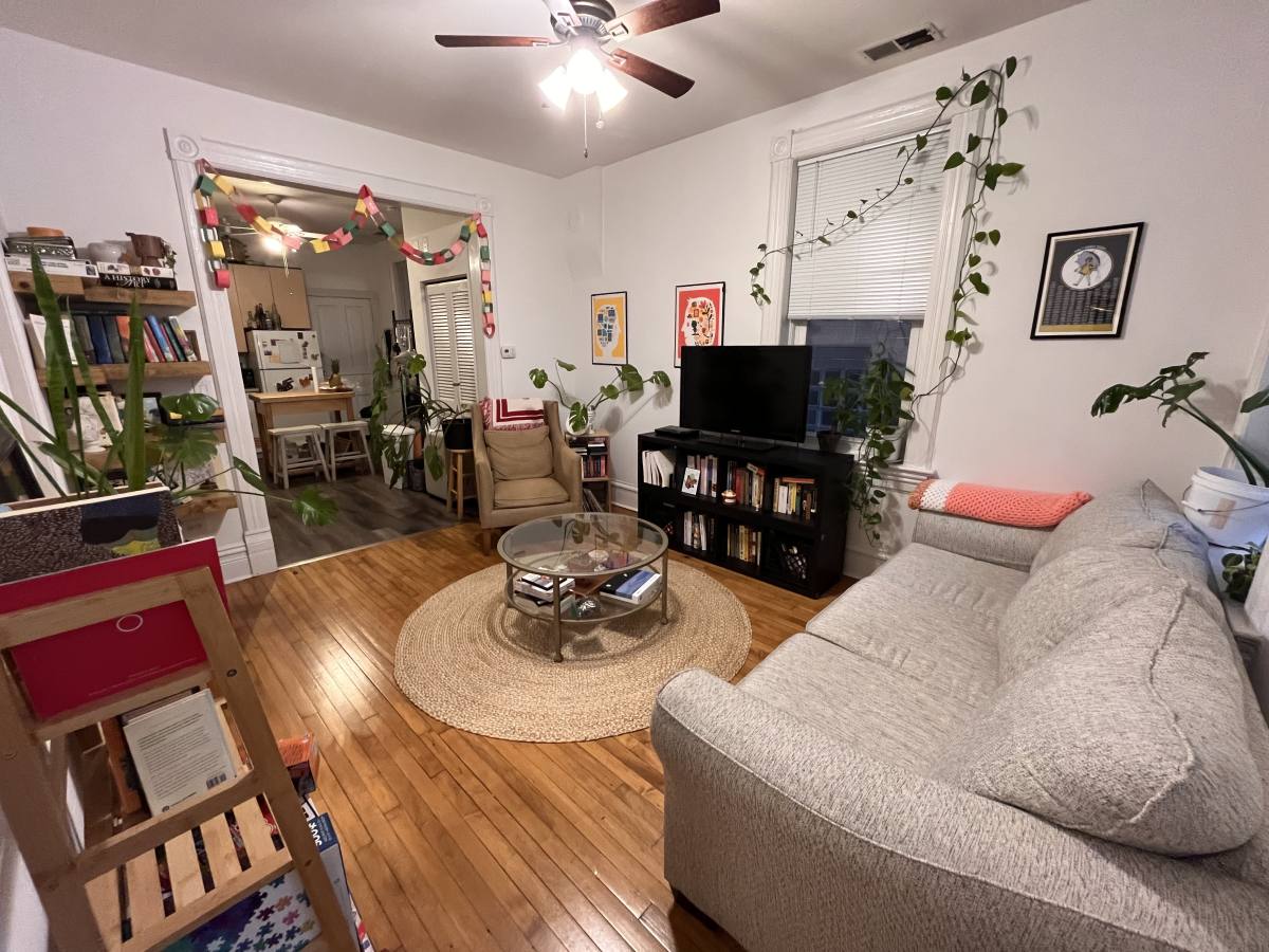 Apartment for rent at 1453 W Thomas St #1R, Chicago, IL 60642