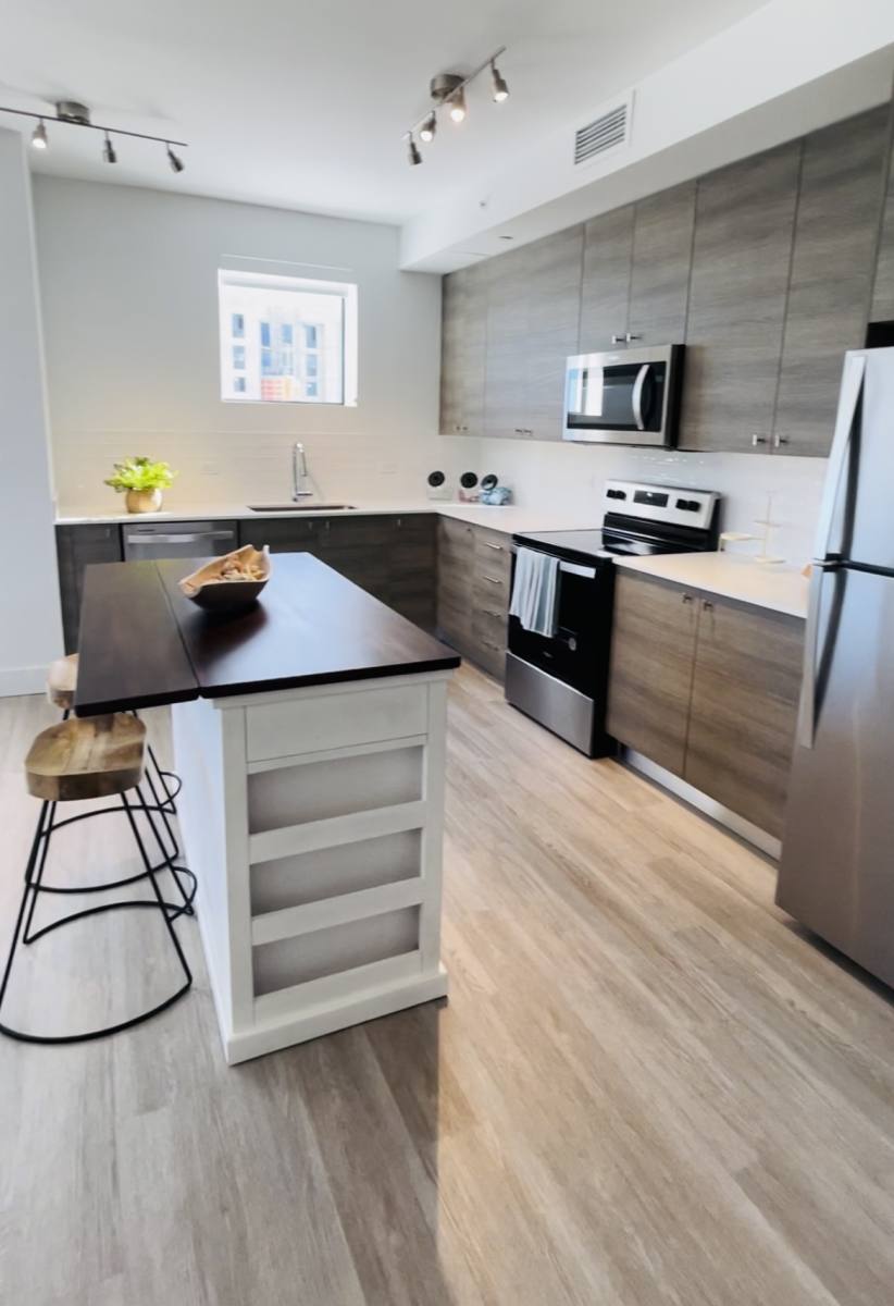 Apartment for rent at 1465 NE 118th St #802, Miami, FL 33161
