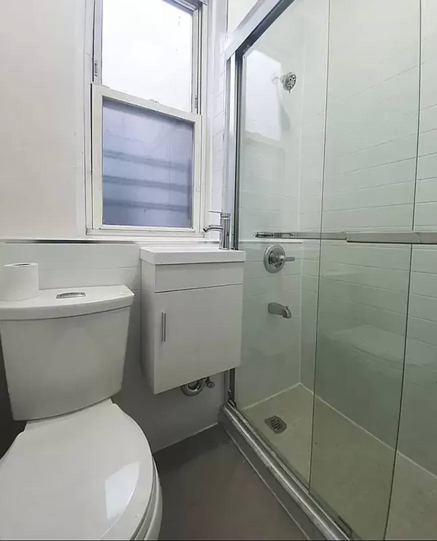 Apartment for rent at 169 E 105th St, New York, NY 10029