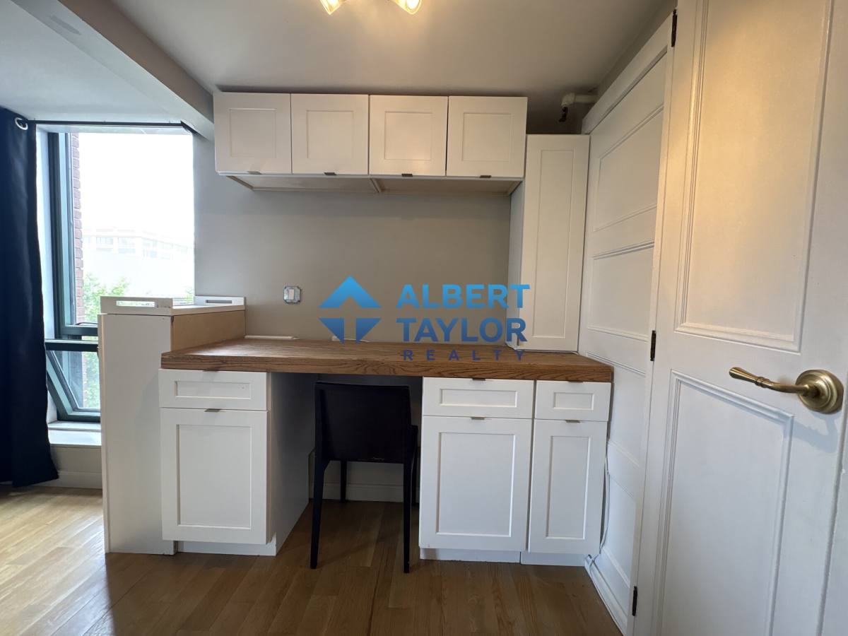 Apartment for rent at 42 8th St #1501, Charlestown, MA 02129