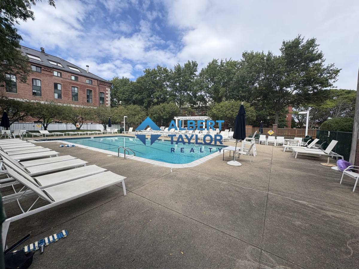 Apartment for rent at 42 8th St #1501, Charlestown, MA 02129