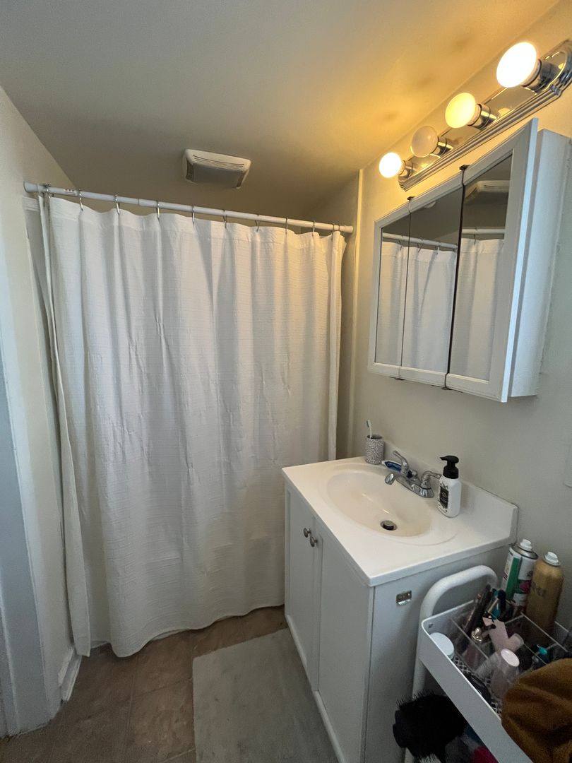 Apartment for rent at 138 S 24th St, Pittsburgh, PA 15203