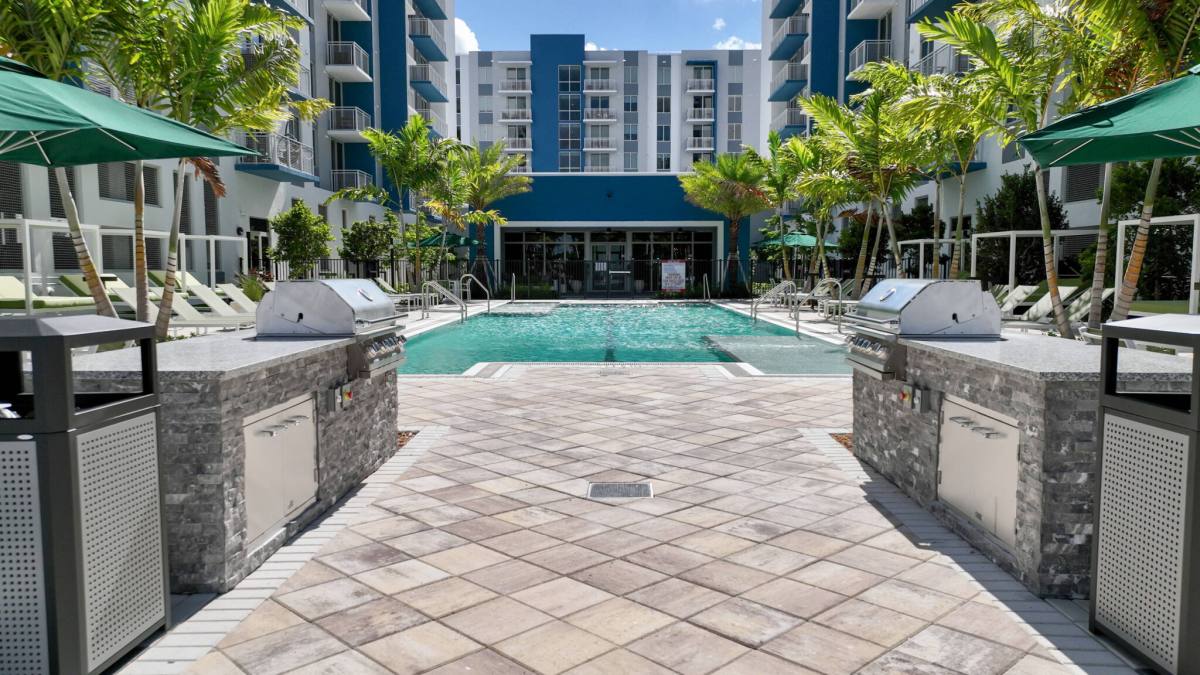Apartment for rent at 3472 W 14th Ave #405, Hialeah, FL 33012