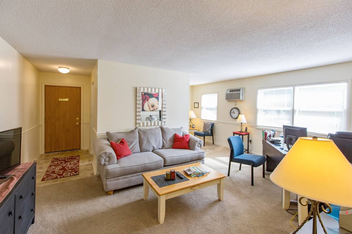 Apartment for rent at 612 Garrison Rd, Battle Creek, MI 49017