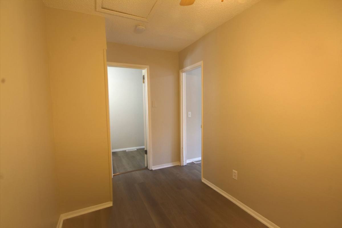 Apartment for rent at 304 Larson Court, Hillsdale, IL 61257