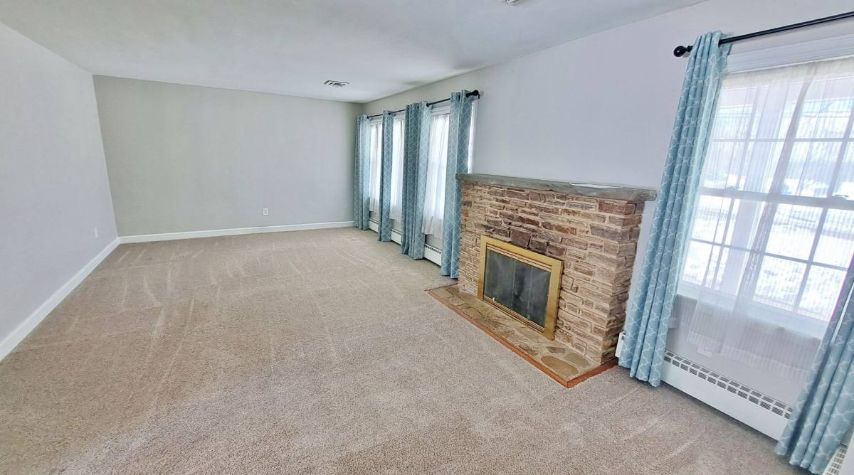 House for rent at 1170 Westminster Ave, Hanover, PA 17331