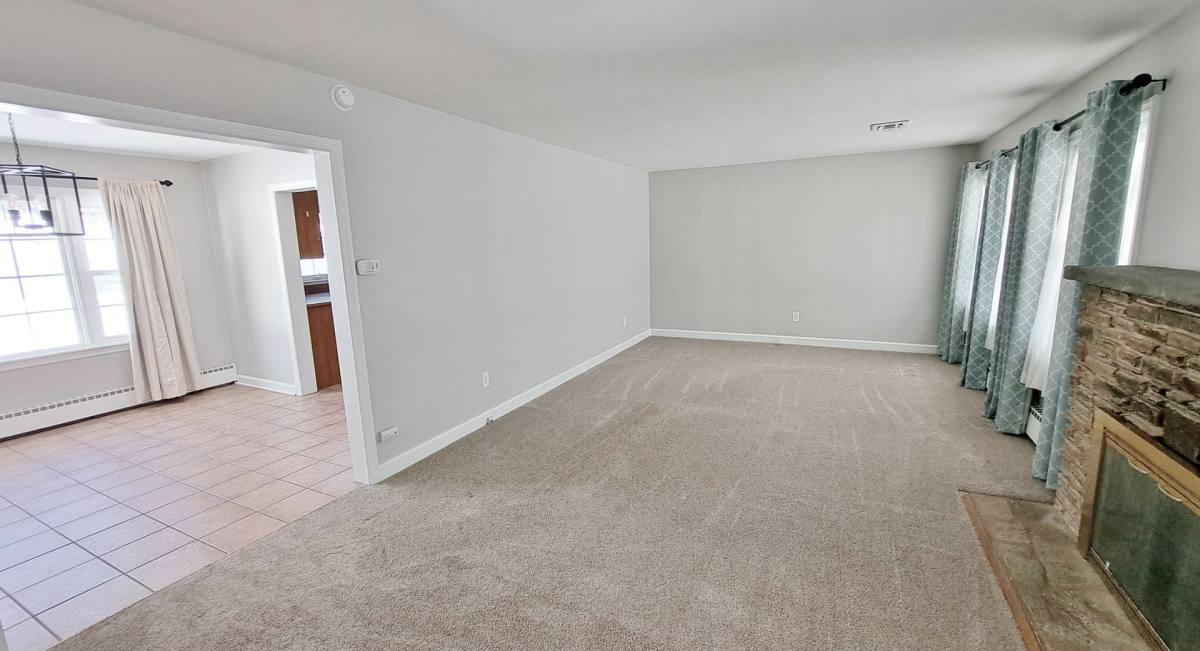 House for rent at 1170 Westminster Ave, Hanover, PA 17331