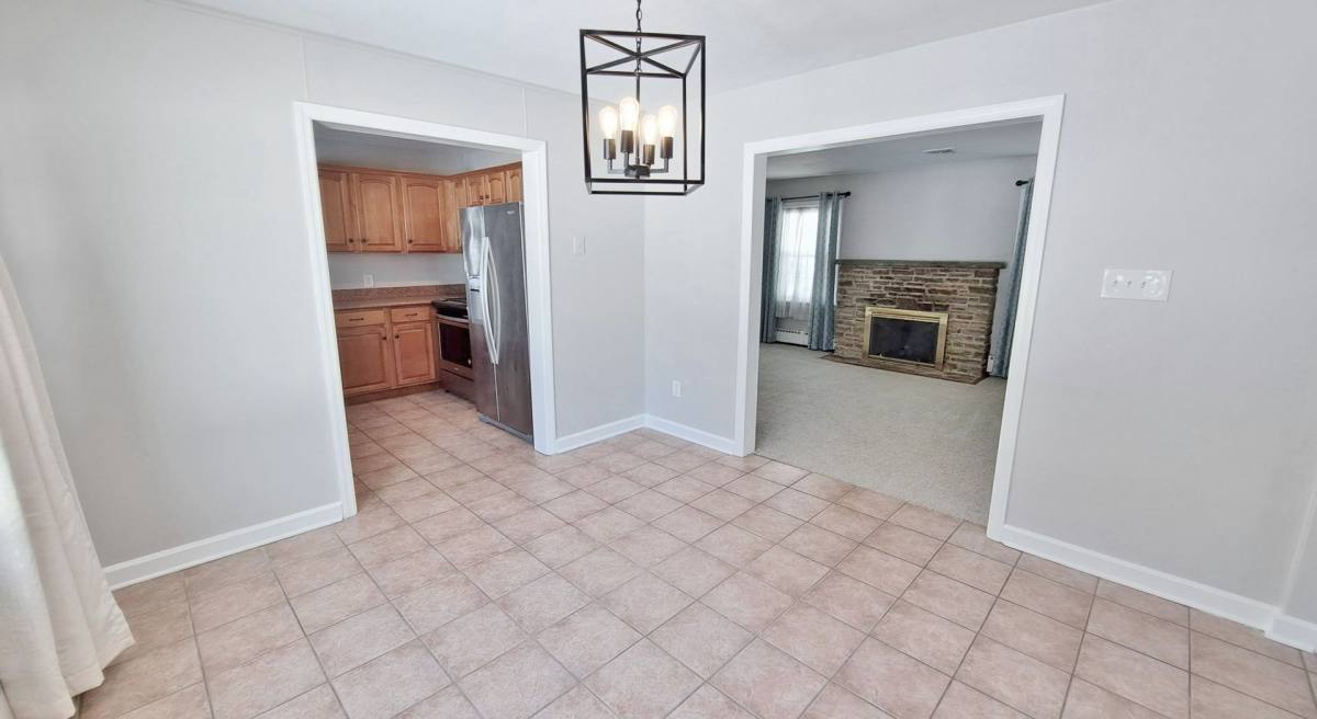 House for rent at 1170 Westminster Ave, Hanover, PA 17331