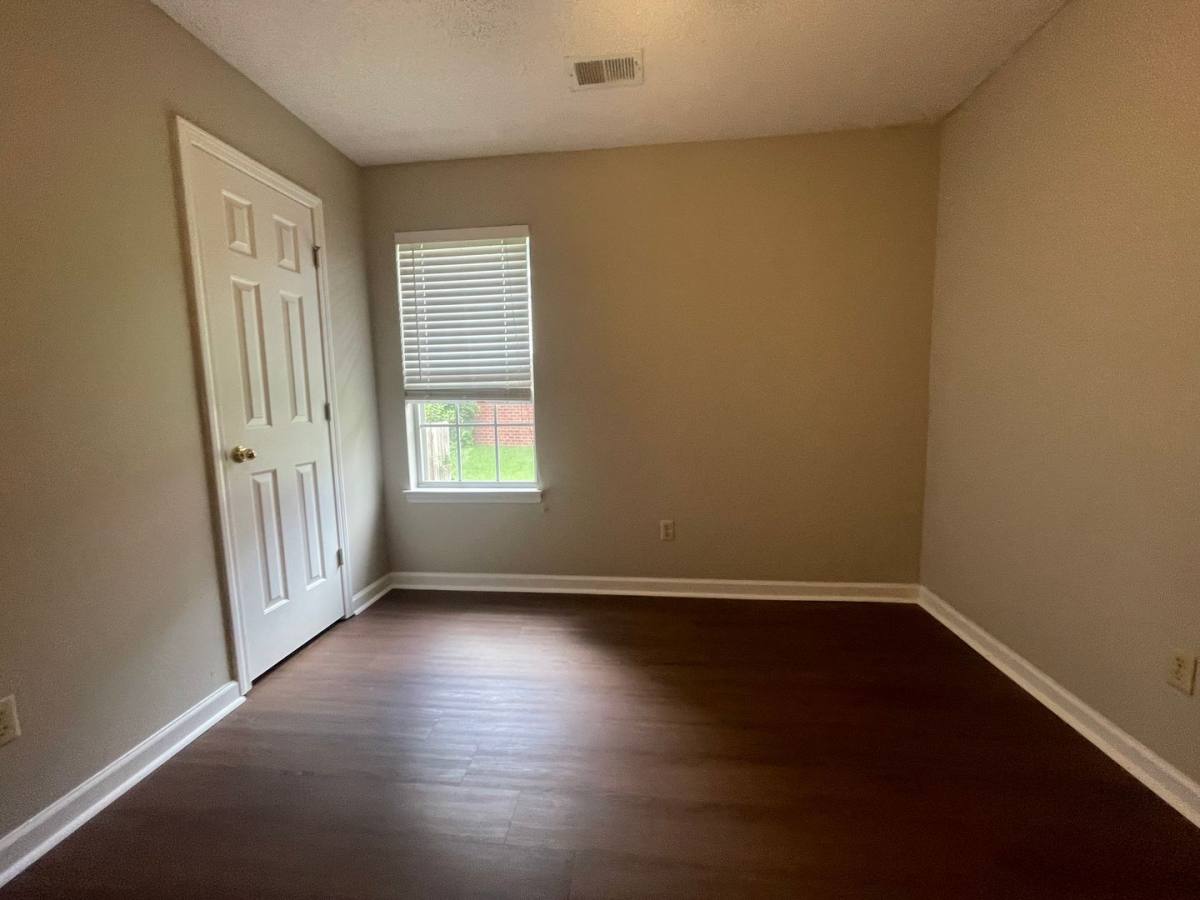 House for rent at 9083 Erie Cove, Olive Branch, MS 38654