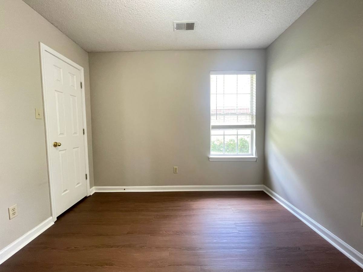 House for rent at 9083 Erie Cove, Olive Branch, MS 38654