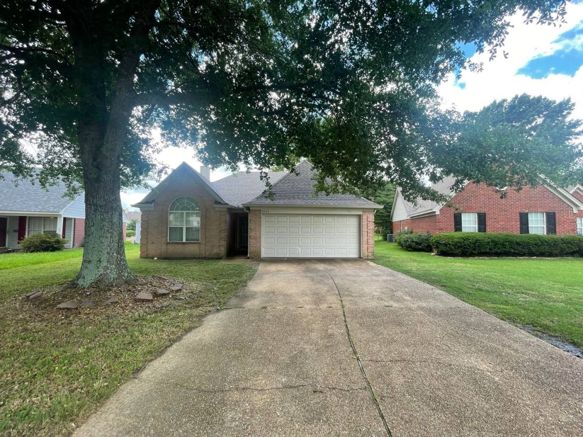 House for rent at 9083 Erie Cove, Olive Branch, MS 38654