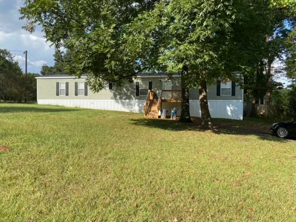 House for rent at 2875 Lesslie Dale Rd, Rock Hill, SC 29730