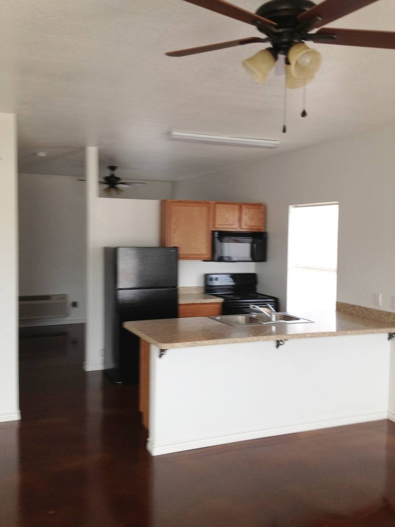 Apartment for rent at 8975-8987 Cr, Dublin, TX 76446