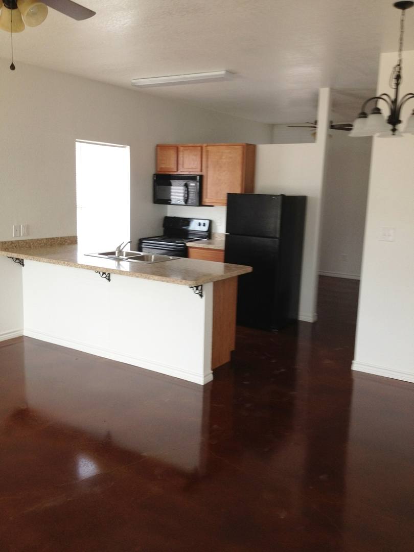 Apartment for rent at 8975-8987 Cr, Dublin, TX 76446