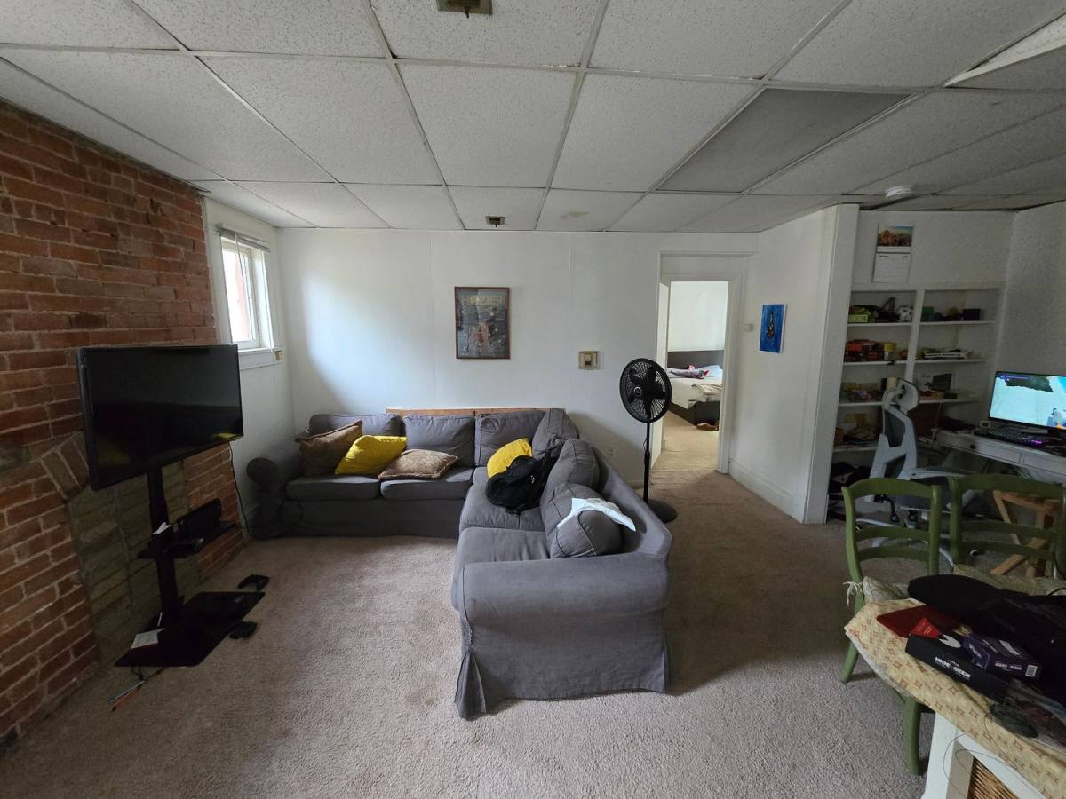 Apartment for rent at 1036 14th St, Boulder, CO 80302
