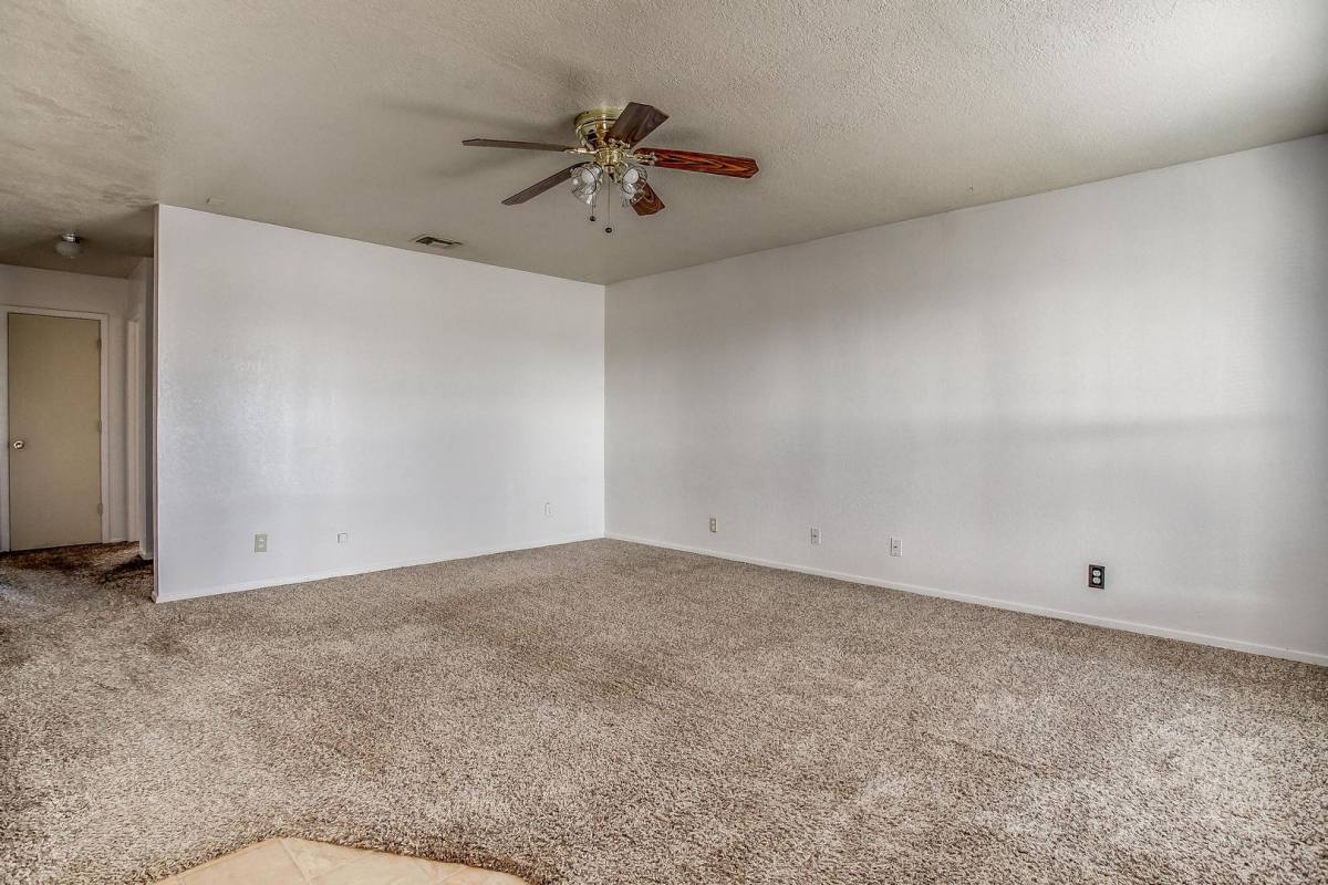 House for rent at 6530 Fall Creek Highway, Granbury, TX 76049