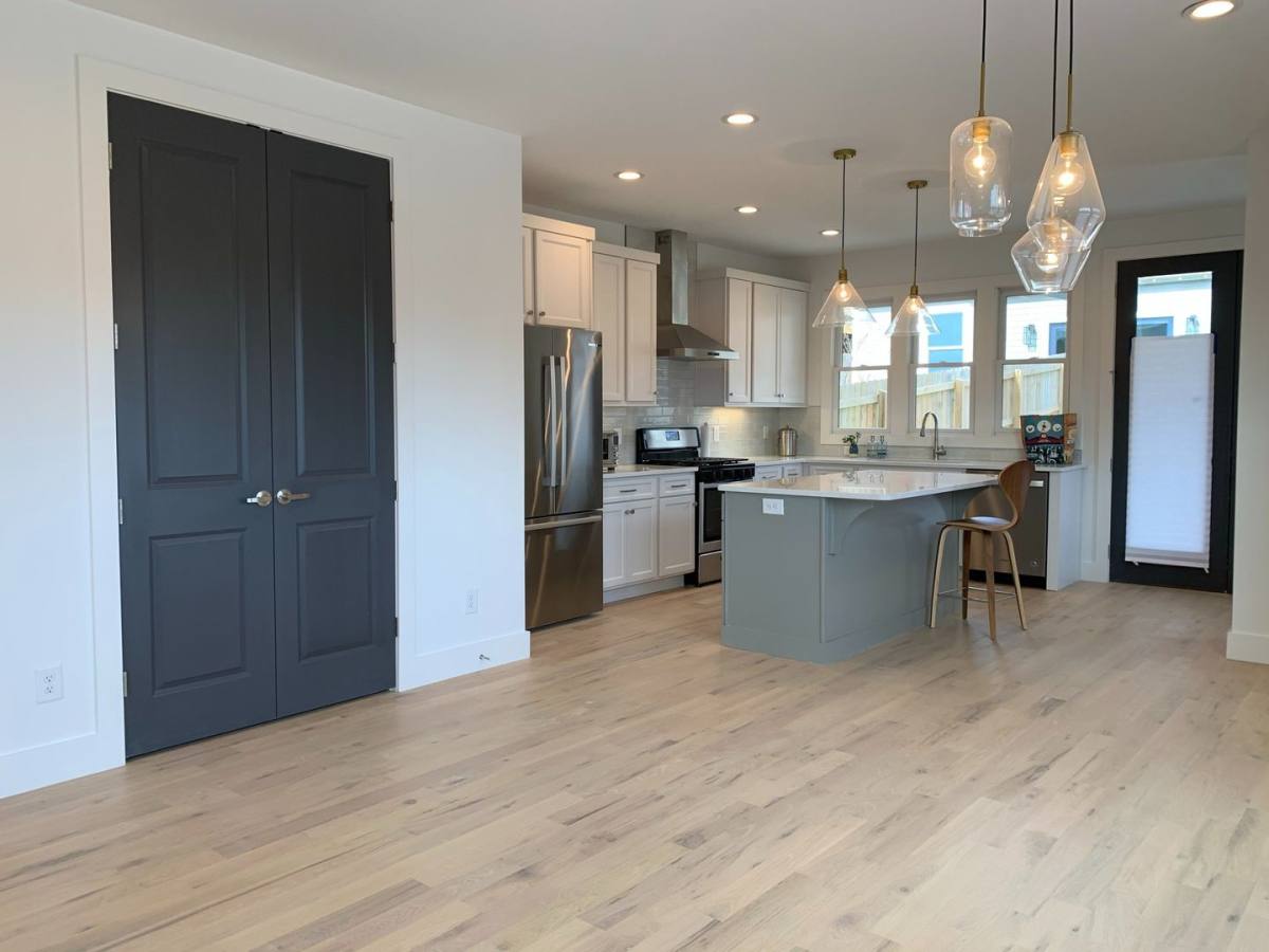 House for rent at 523 Fatherland St #B, Nashville, TN 37206