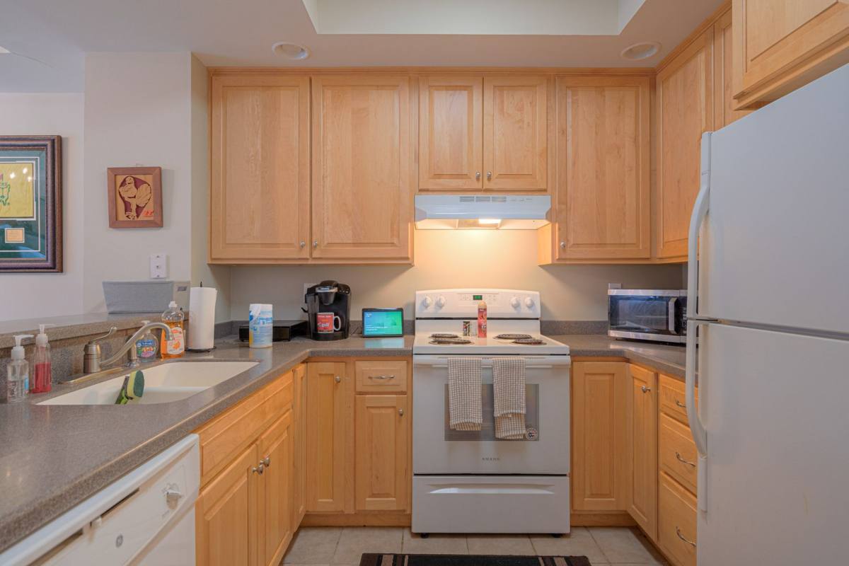 Apartment for rent at 112, 114 Hearthstone Dr, Blacksburg, VA 24060