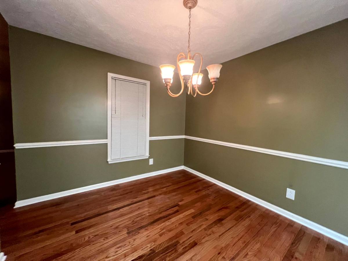 House for rent at 425 Abbottswood Dr, Fayetteville, NC 28301