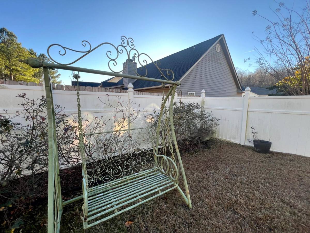 House for rent at 425 Abbottswood Dr, Fayetteville, NC 28301