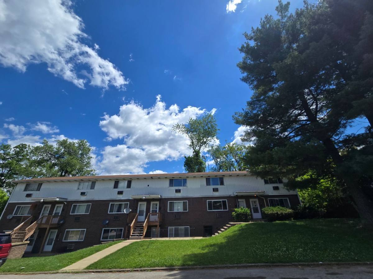 Apartment for rent at 305 Aqua Court, McKeesport, PA 15135
