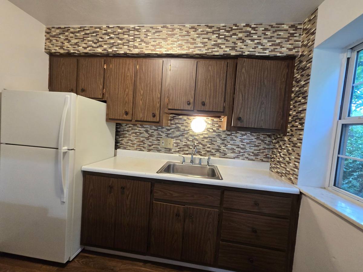 Apartment for rent at 305 Aqua Court, McKeesport, PA 15135