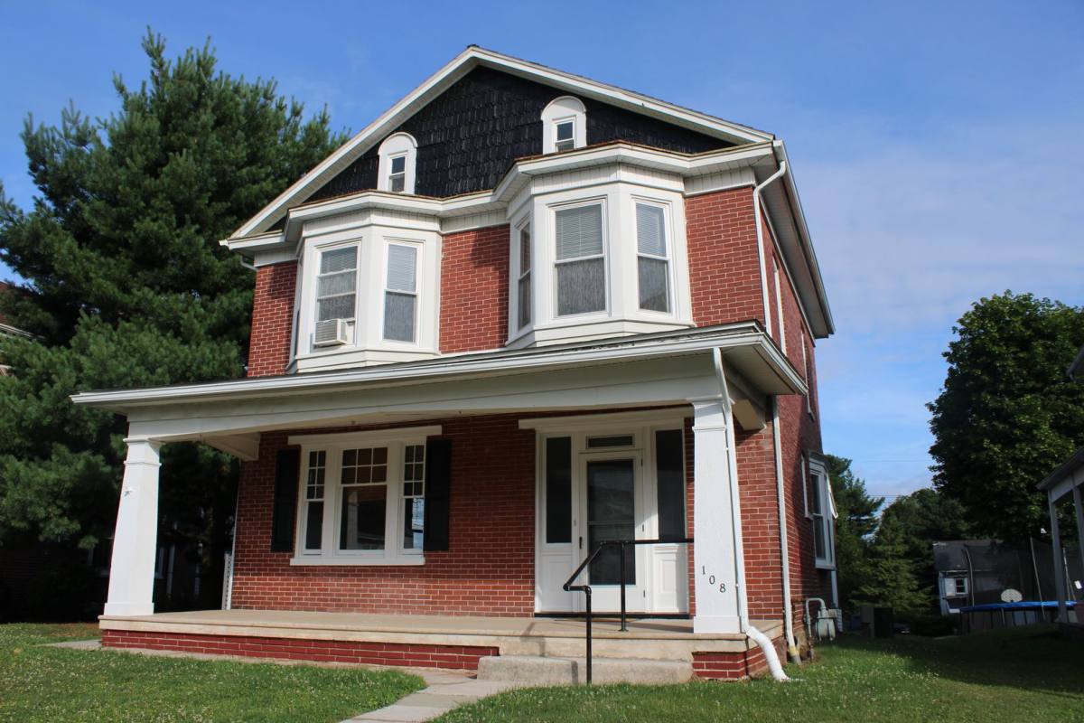 House for rent at 108 S Third St, Mount Wolf, PA 17347