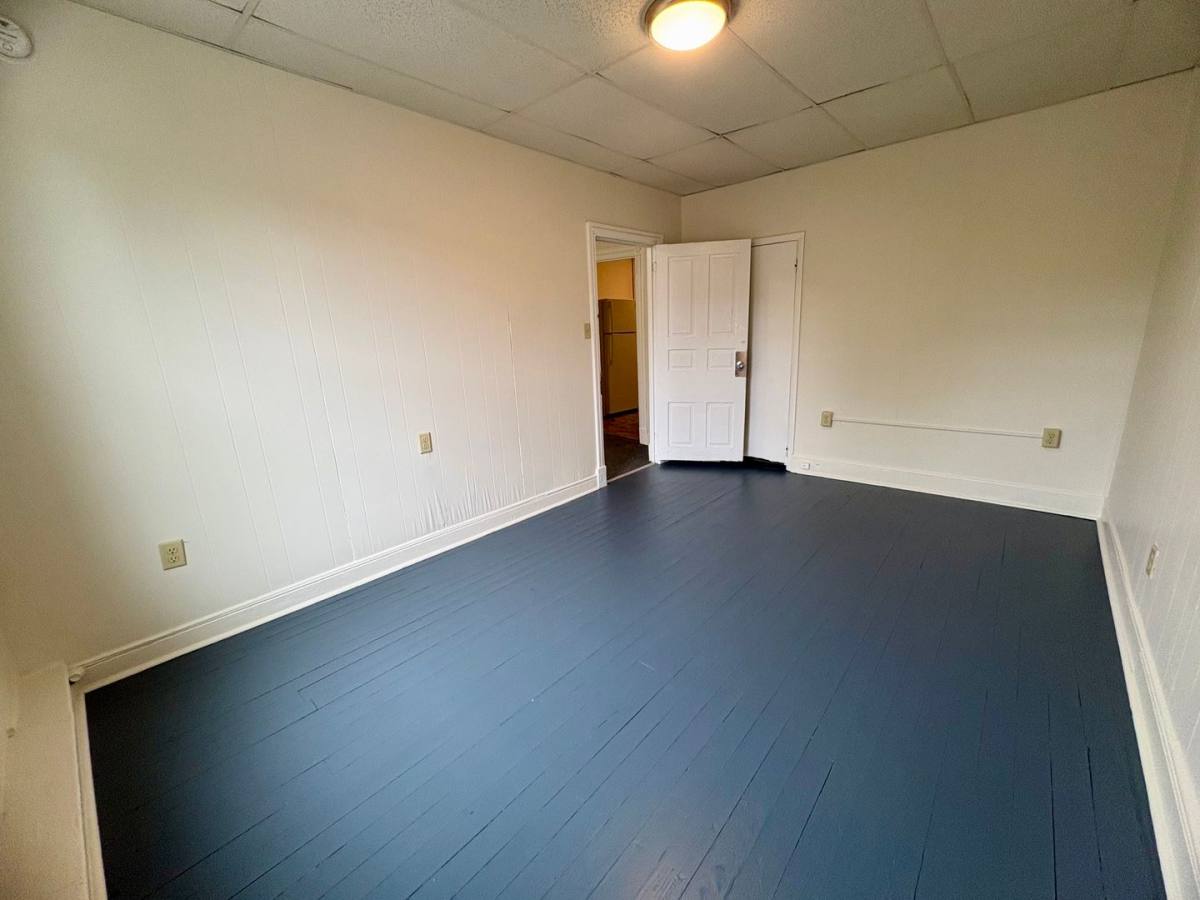 Apartment for rent at 568 Manor St, Lancaster, PA 17603