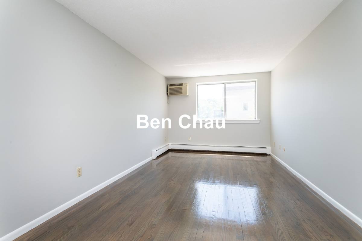 Apartment for rent at 14 Murdock St #28, Somerville, MA 02145